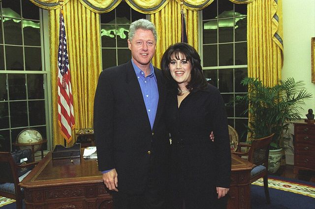 Drudge Report Breaks the Clinton-Lewinsky Scandal Online