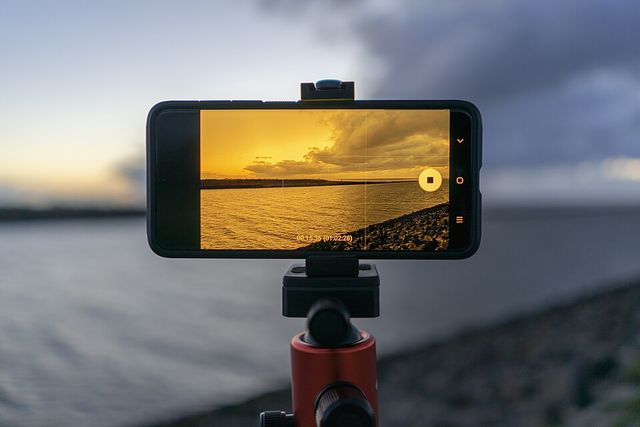 Camera Phones Enter the Mainstream