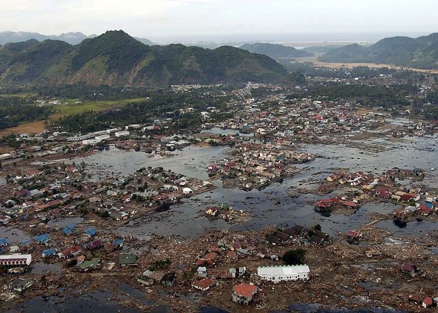 Indian Ocean Tsunami & the Dawn of Citizen Video Reporting