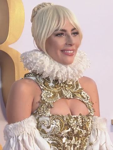Lady Gaga Explodes with 'The Fame' & Revives Dance Pop